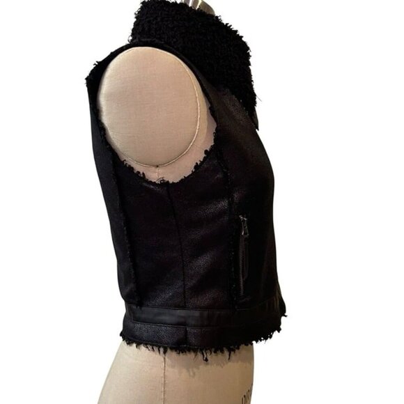 Forever 21 Faux Leather Shearling Fur Vest Jacket Black Small Rocker Sleeveless - Picture 5 of 12